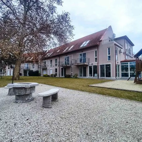 Fresh Garden Wellness Apartman 2/6 Siófok 002 kép