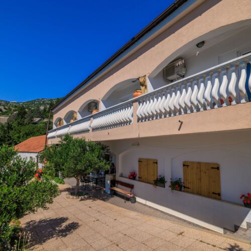 Apartments Taša Lukovo Sugarje  4