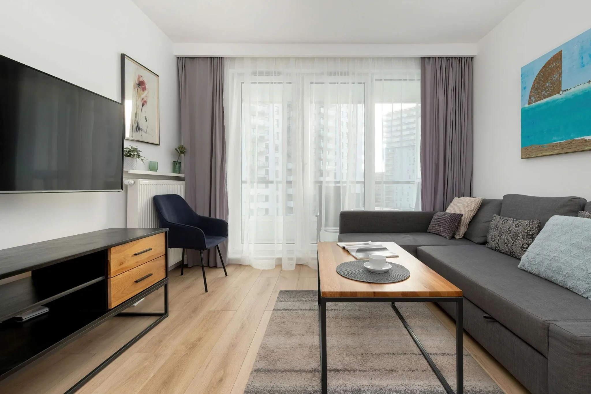 Obrońców Wybrzeża 3D | Jasny Apartament | Parking Gdańsk