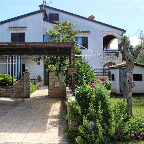 Apartment Jakomina 2 Mali Maj