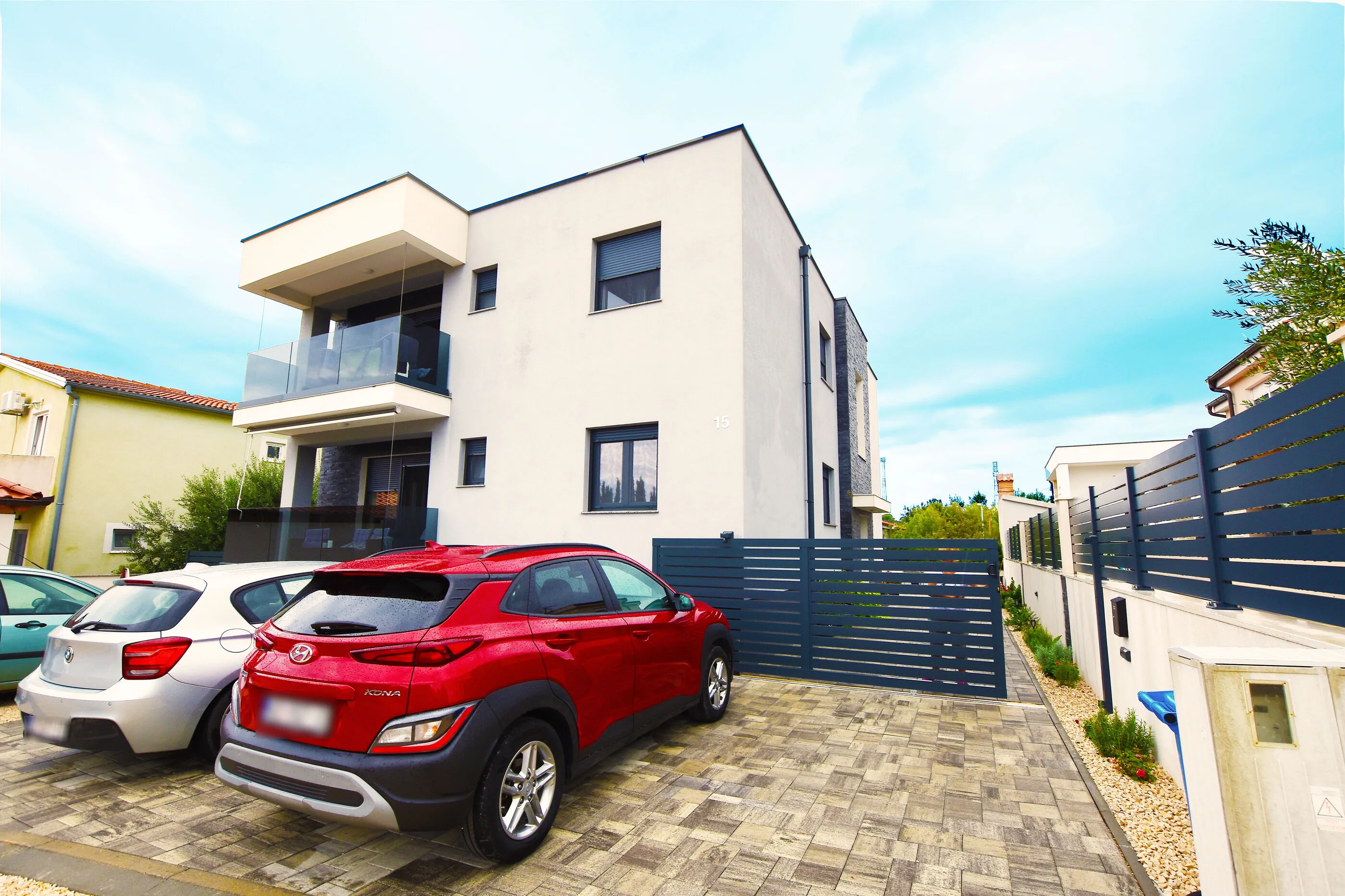 Apartments Daisy Pakostane