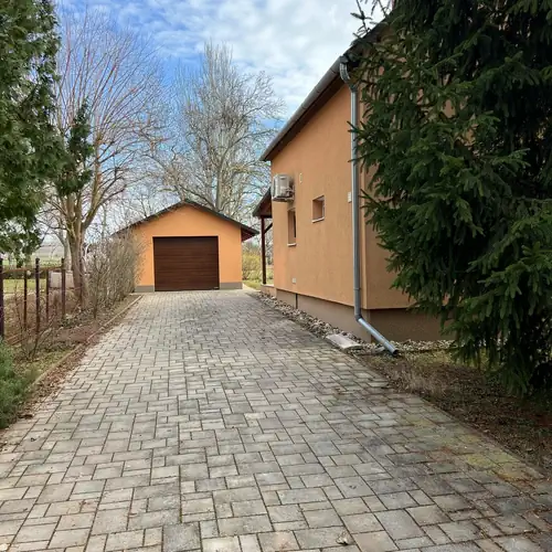 Izabella Vendégház Balatonszárszó 017 kép