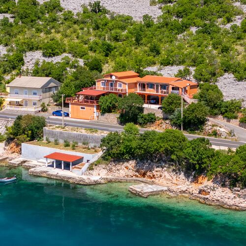 Apartments Jase Lukovo Sugarje