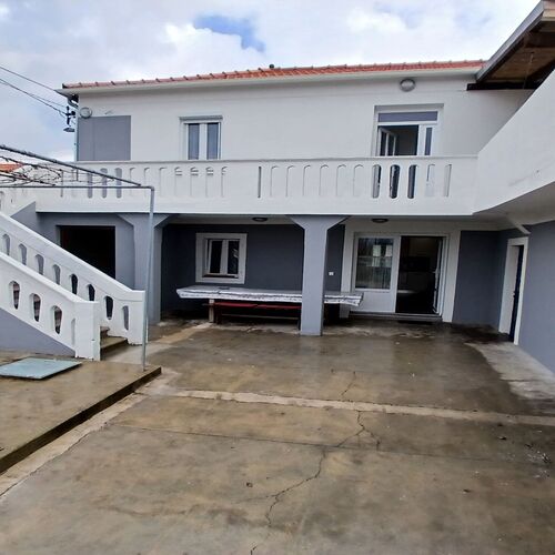 Apartments Slavko Sukošan