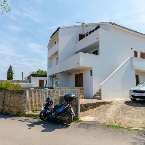 Apartments Peace Vrboska