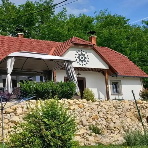 Villa Terézia Murarátka 001 kép