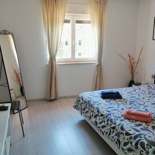 Apartmanok Parkolóhellyel Vis - 22544