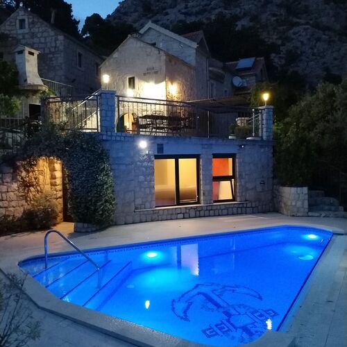 Ház Családok Részére Medencével Makarska - 22882  3