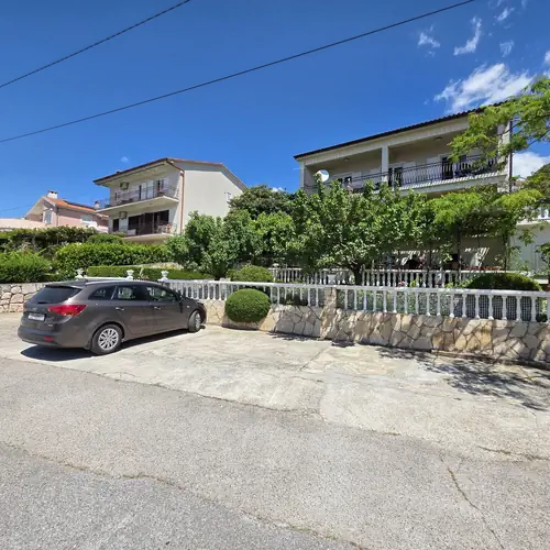 the house, private parking