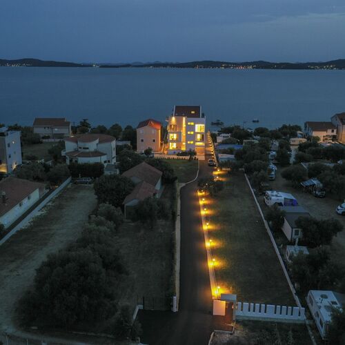 Apartment DʻArt A4 Bibinje ★★★★ 3
