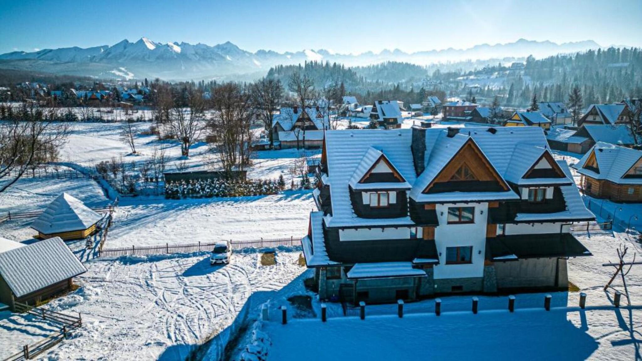 Willa Taterniok - pokoje z widokiem na Tatry