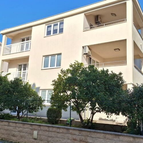 Apartment More Okrug Gornji ★★★ 2