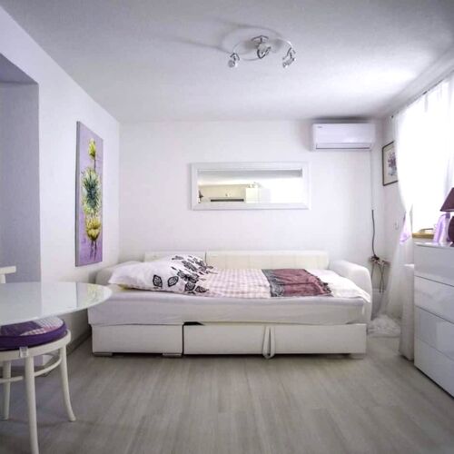 House Marie’s Lavander Dream Raslina  3