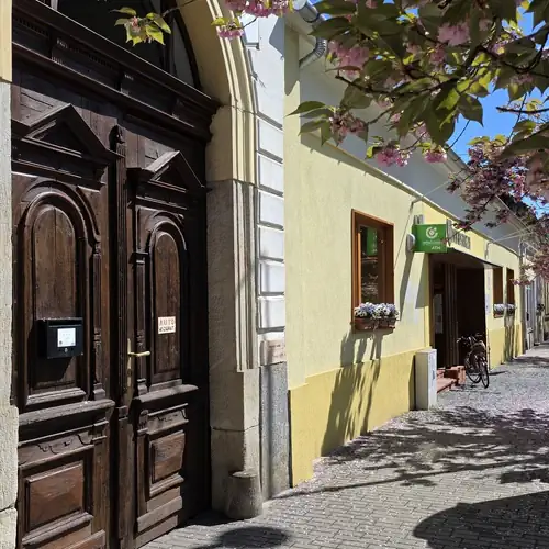 Nagymaros Apartman 002 kép