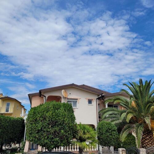Apartmanok A Tenger Mellett Vir - 22750  2