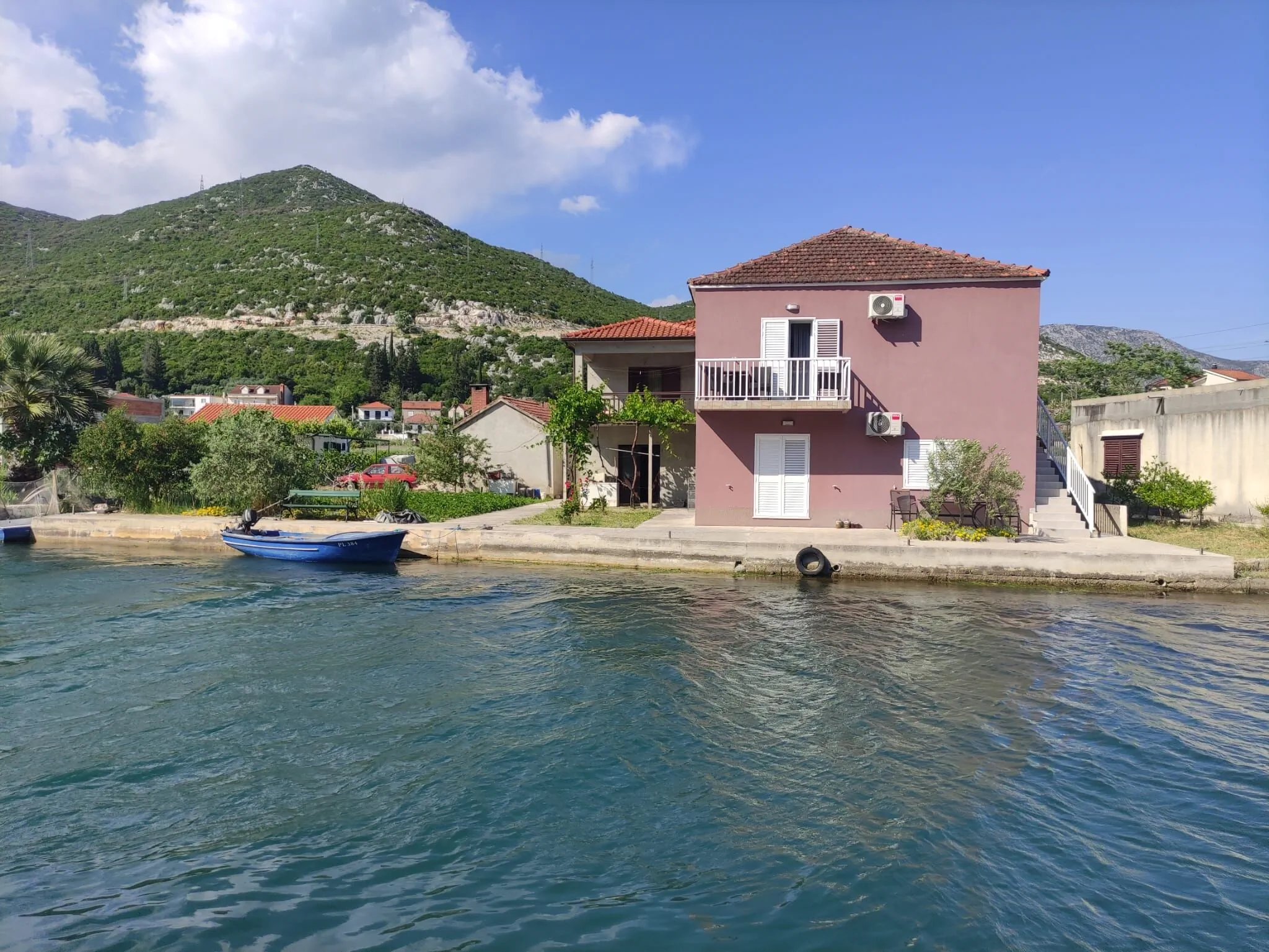 Apartments With Hot Tub Rogotin, Neretva Delta - Ušće Neretve - 23141 Rogotin