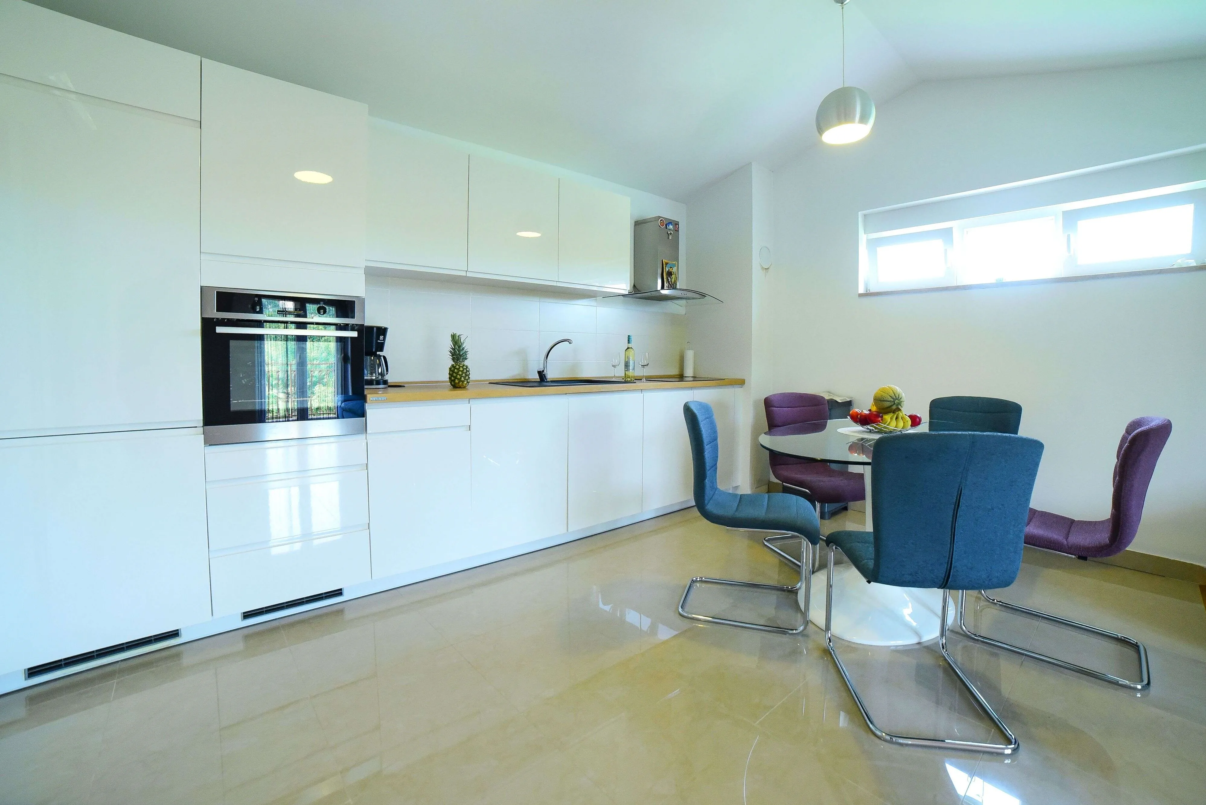 Apartments With Parking Space Sinj, Zagora - 23403 Sinj