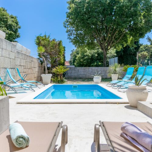 Luxusvilla A Tenger Mellett Medencével Split - 23559