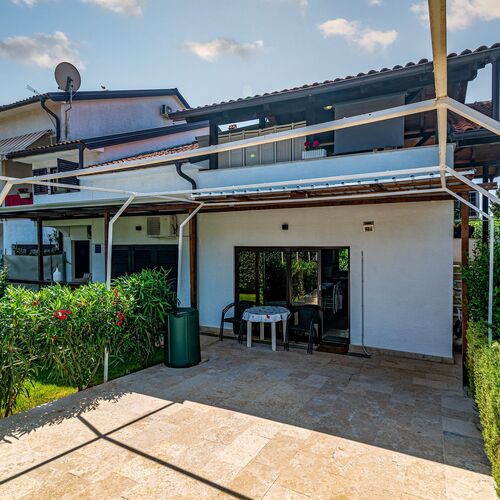 Apartmanok Parkolóhellyel Porec - 23561 Poreč