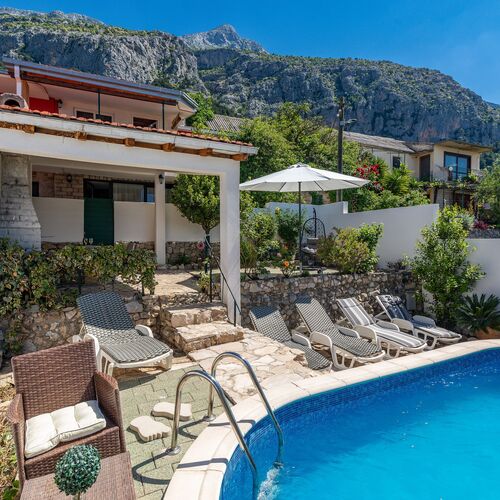 Ház Családok Részére Medencével Makarska - 23571