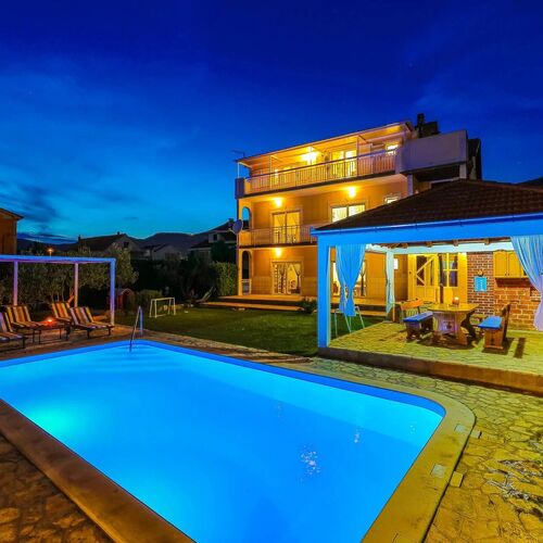 Nyaralóház Medencével Kastel Luksic, Kastela - 23710 Kaštel Lukšić  2
