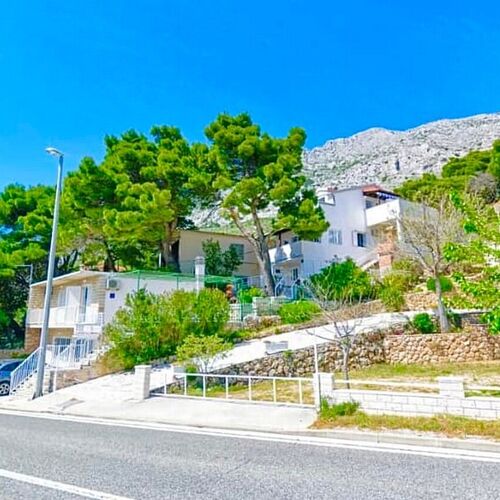 Apartmanok A Tenger Mellett Medici, Omis - 23741 Medići  3