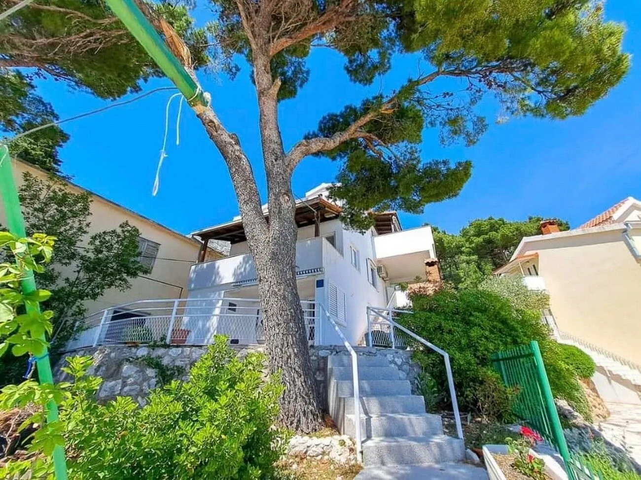 Apartments By The Sea Medići, Omiš - 23741 Medići