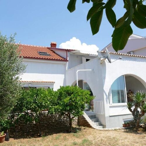 Apartmanok Parkolóhellyel Barbat, Rab - 23769 Barbat