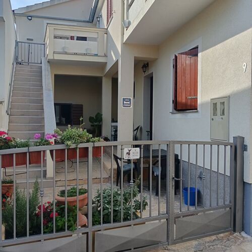 Apartmanok Parkolóhellyel Sveti Filip I Jakov, Biograd - 23778 Sveti Filip I Jakov  2