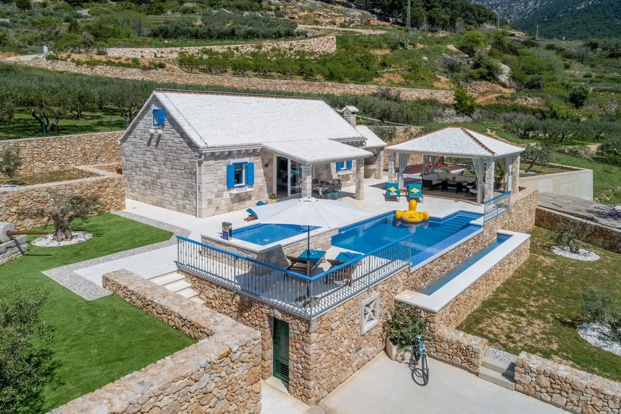 Family Friendly House With A Swimming Pool Bol, Brač - 23809 Bol