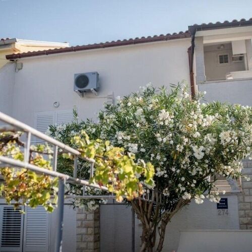 Apartmanok Parkolóhellyel Barbat, Rab - 23817 Barbat  2