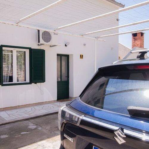 Apartmanok A Tenger Mellett Bol, Brac - 23844 Bol  3