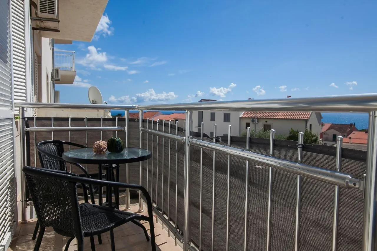 Apartments With WiFi Bol, Brač - 23850 Bol