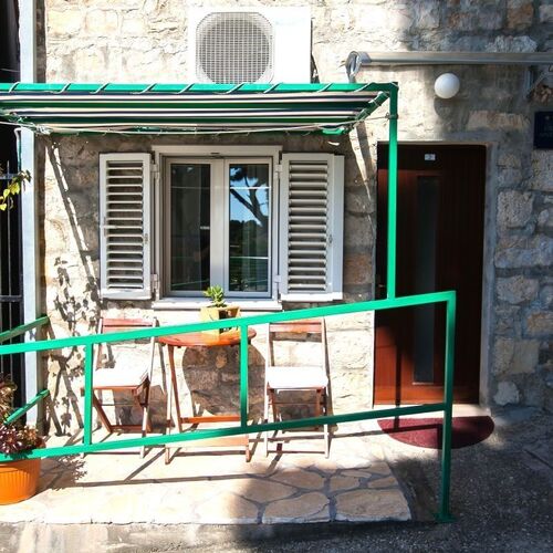 Apartmanok és Szobák A Tenger Mellett Bol, Brac - 23852 Bol