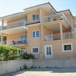 Apartmanok A Tenger Mellett Sparadici, Sibenik - 23939 Šparadići