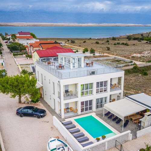 Apartmanok Családok Részére Medencével Vir - 23976