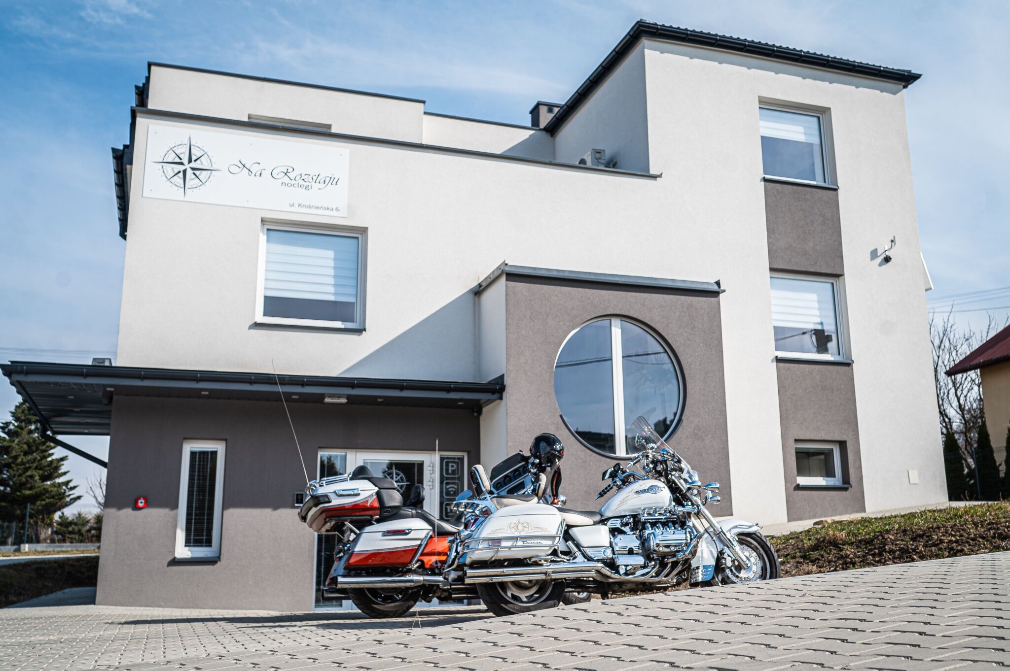 Na Rozstaju - noclegi Miejsce Piastowe