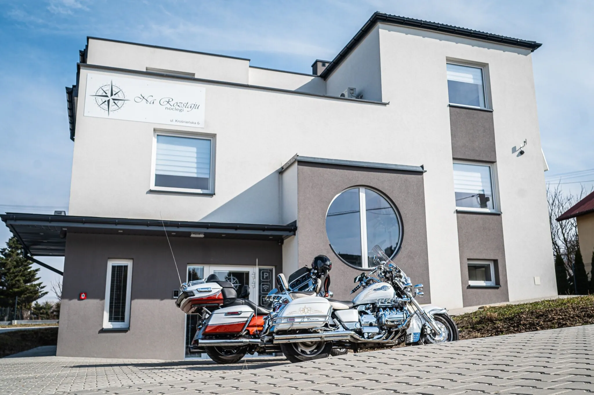 Na Rozstaju - noclegi Miejsce Piastowe