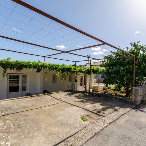 Apartment Rustic Jelsa  4