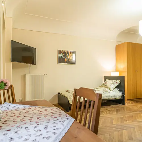 Single bed 