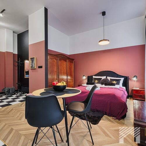 Kolorova Apart - Burgundy