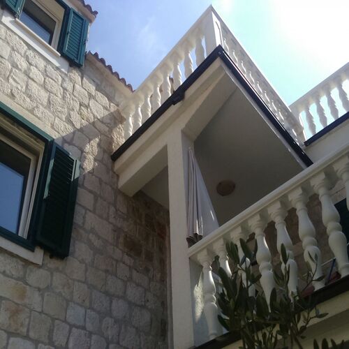 Apartments Villa Mirakul Kastel Novi  2