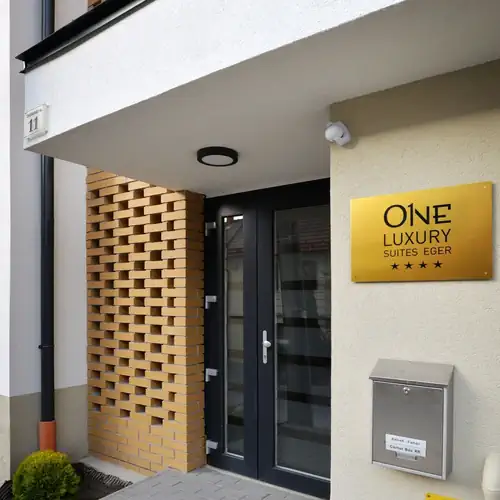 ONE Luxury Grand Suite Eger 002 kép