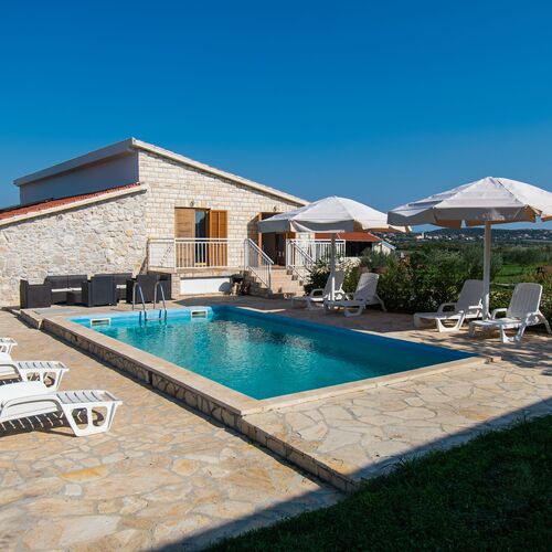 House Stone Curlew 4 Lišane Tinjske