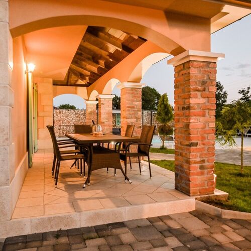 Villa Beleca Kras ★★★★ 3
