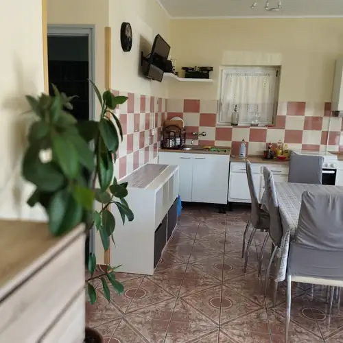 Körpince Apartman Etyek 010 kép