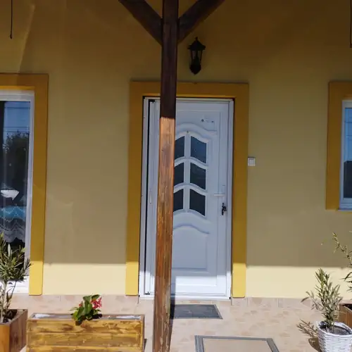 Körpince Apartman Etyek 002 kép