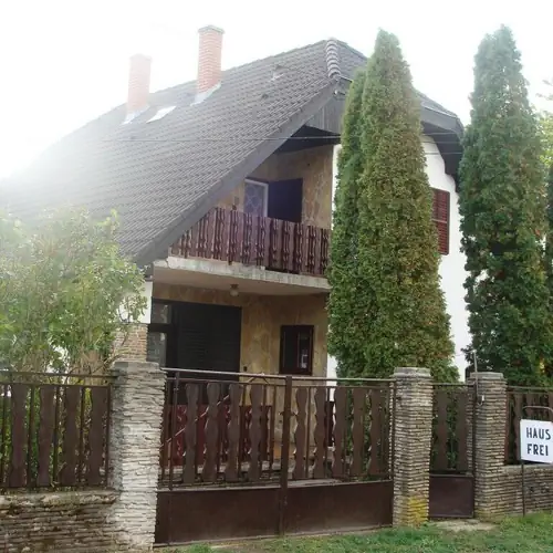 Cseresznyefa Virága Vendégház Vonyarcvashegy 006 kép