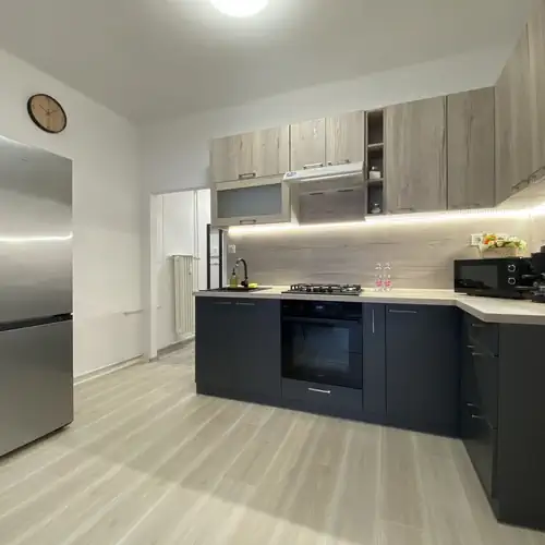 Chipollino Apartman Péc 004 kép