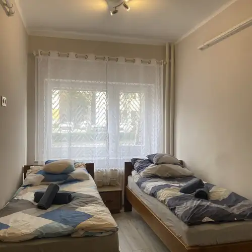 Chipollino Apartman Péc 010 kép